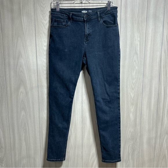 Old Navy Rockstar Super Skinny Mid-Rise Jeans Size 12 - Picture 1 of 10